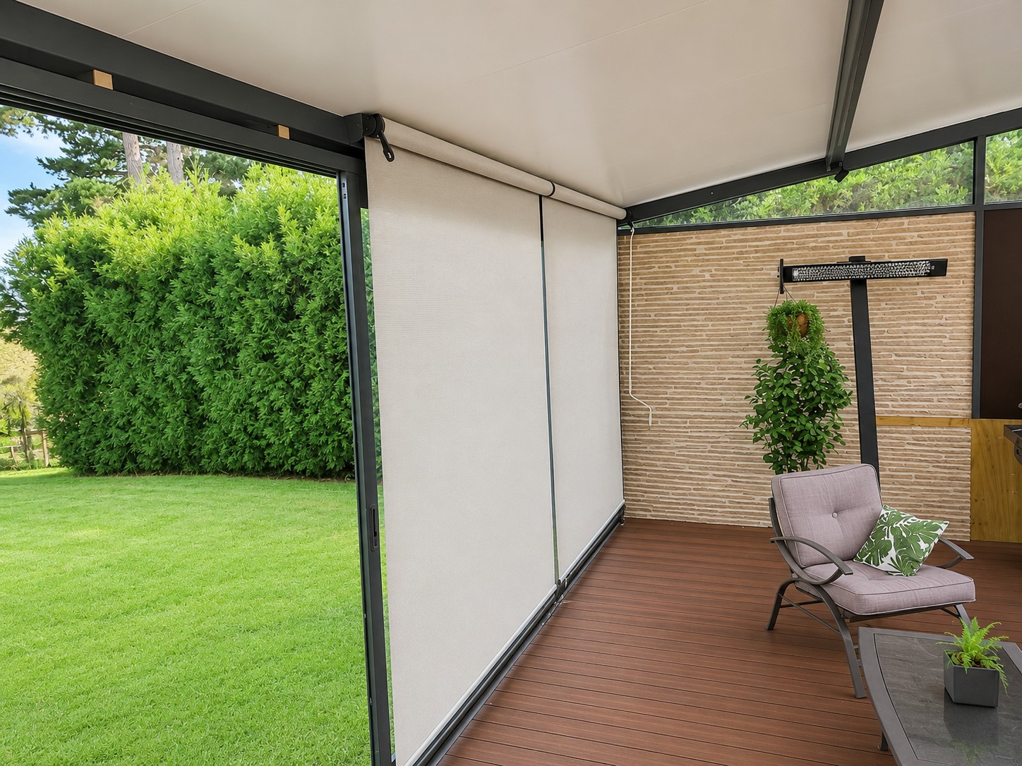 OMNI outdoor blind